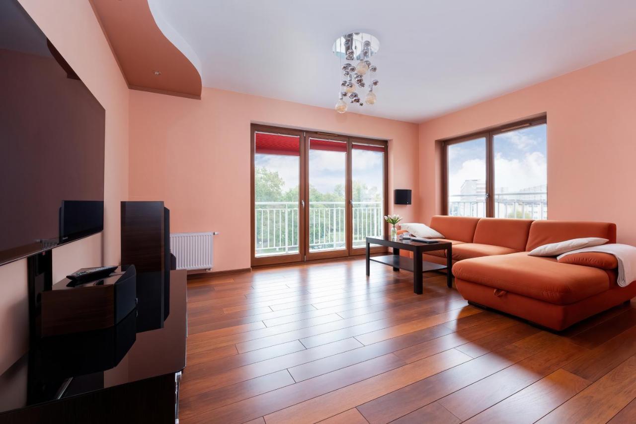 Platan Platan Apartment *